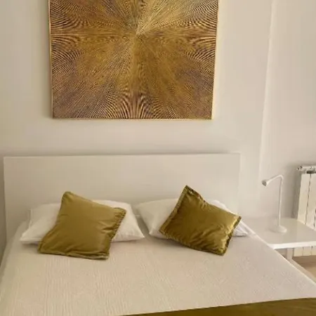 With Balcony And Sea View S2 * Ντουμπρόβνικ